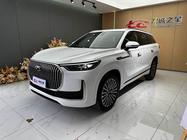 2025 Tiggo 9 2025 2.0T dual-clutch two-wheel drive luxury version 5 seats