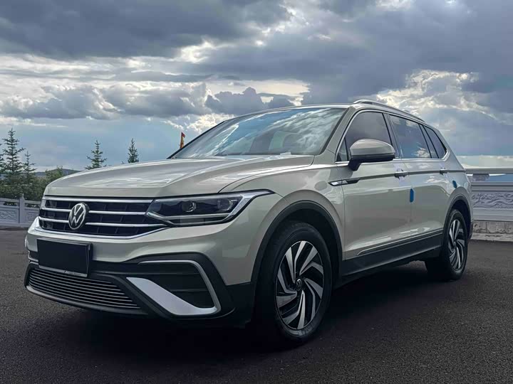Tiguan L 2023 280TSI automatic two-wheel drive Chaochuang limited edition