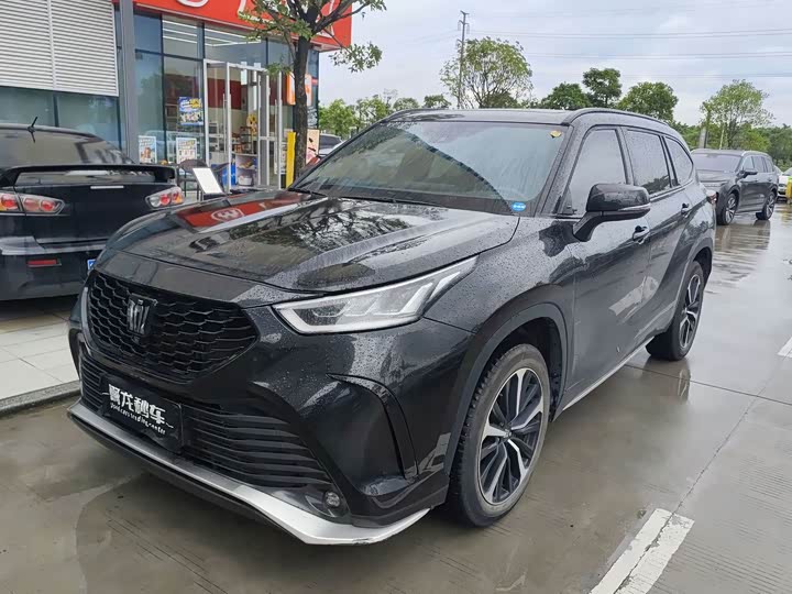 2023 Crown Lufang 2022 2.0T four-wheel drive Jinyao version