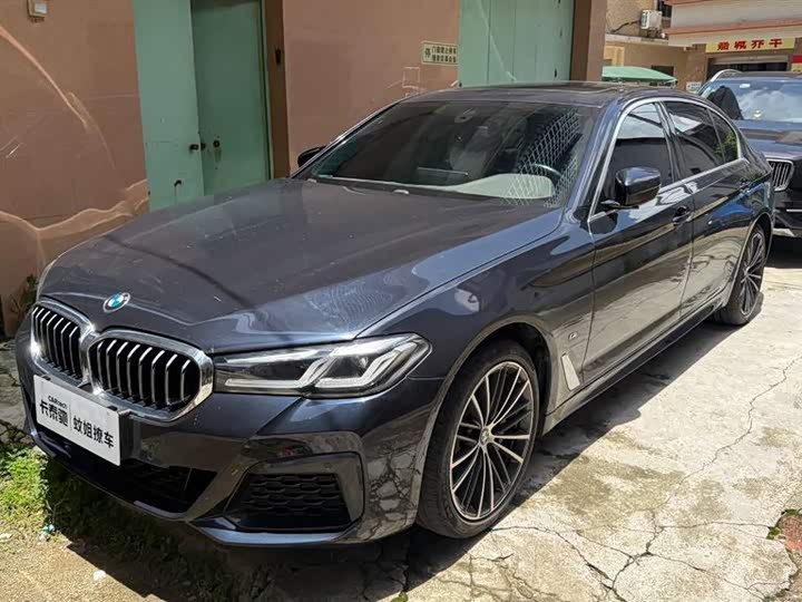 BMW 5 Series 2022 530Li Leading M Sports Package
