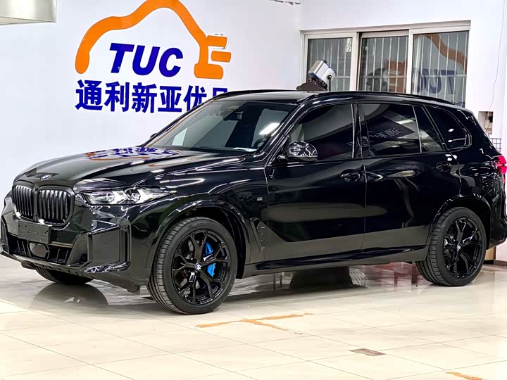 BMW X5 2023 xDrive 30Li Exclusive M Sports Night Package