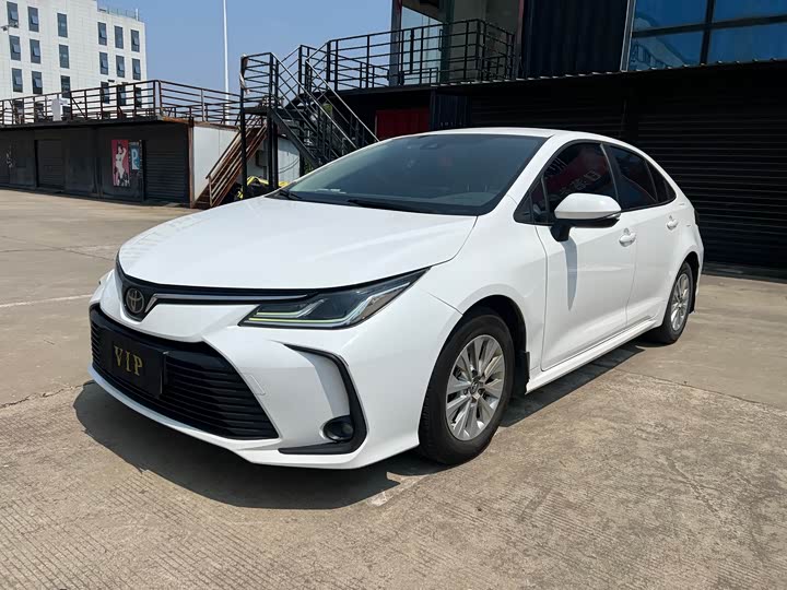 2021 Corolla 2021 TNGA 1.5L CVT Pioneer Edition