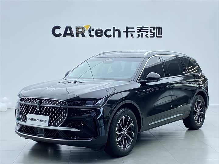 Voyager 2025 facelift 2.0T four-wheel drive exclusive version