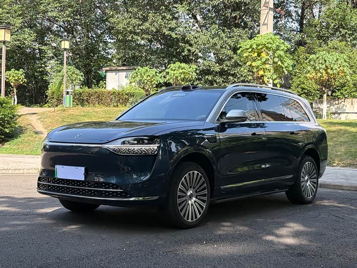 2025 Wenjie M9 2025 extended range Ultra version 52kWh 6-seater version (192-line lidar)