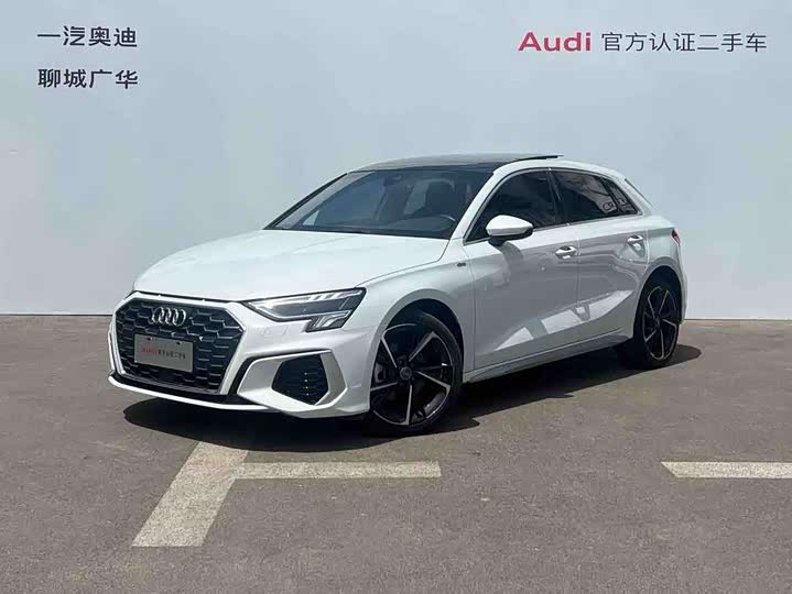 2021 Audi A3 2021 Sportback 35 TFSI stylish and sporty