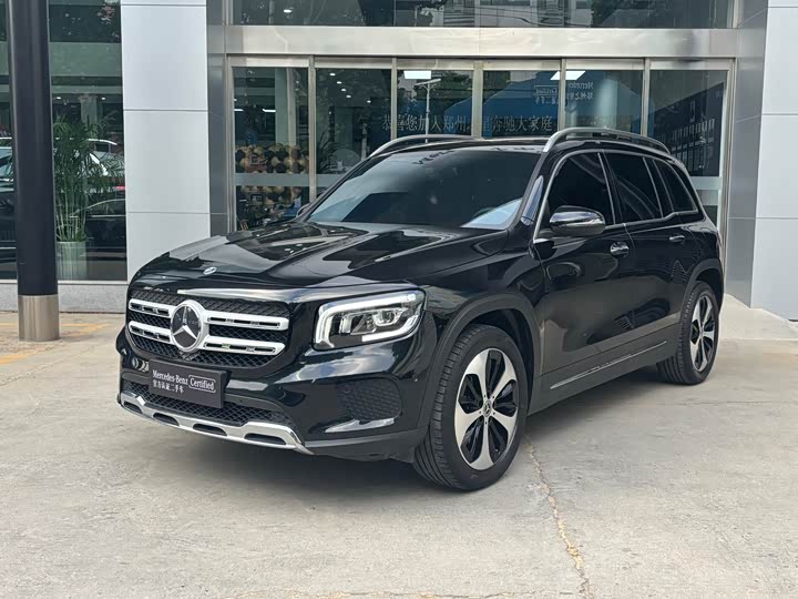 2023 Mercedes-Benz GLB 2023 GLB 220 Fashion Model