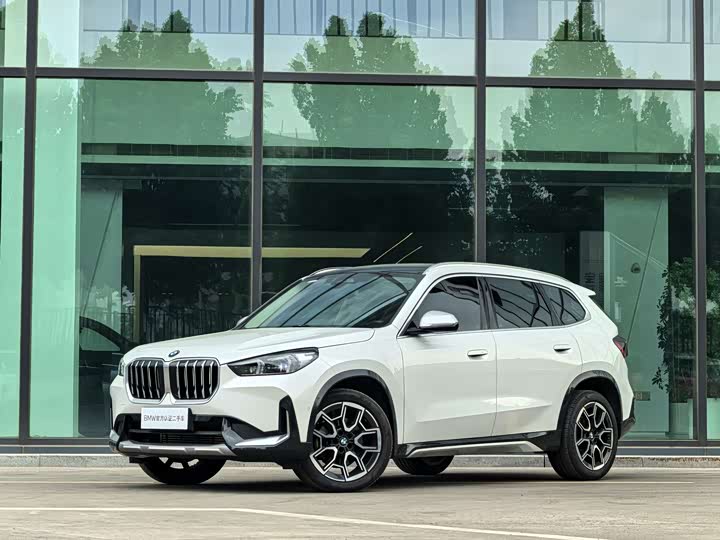 BMW X1 2024 sDrive25Li X-Line