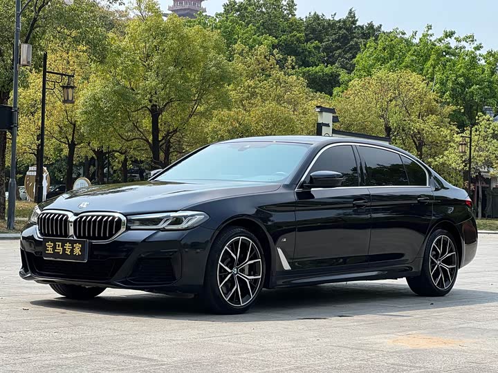 BMW 5 Series 2022 Facelift Three 530Li Exclusive M Sports Package