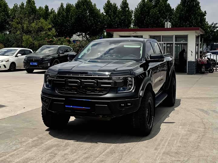 Ranger 2025 Explorer 4WD automatic version gasoline