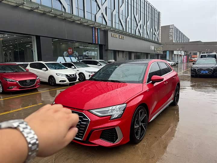 Audi A3 2022 Sportback 35 TFSI stylish and sporty