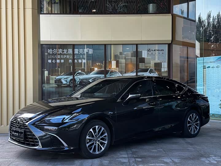 Lexus ES 2025 200 Premium Edition