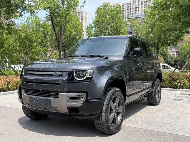 Land Rover Defender 2022 110 P400 X-Dynamic HSE