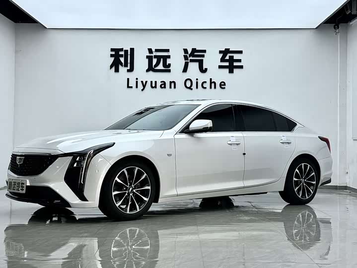 2025 Cadillac CT5 2025 28T Urban Sports Edition