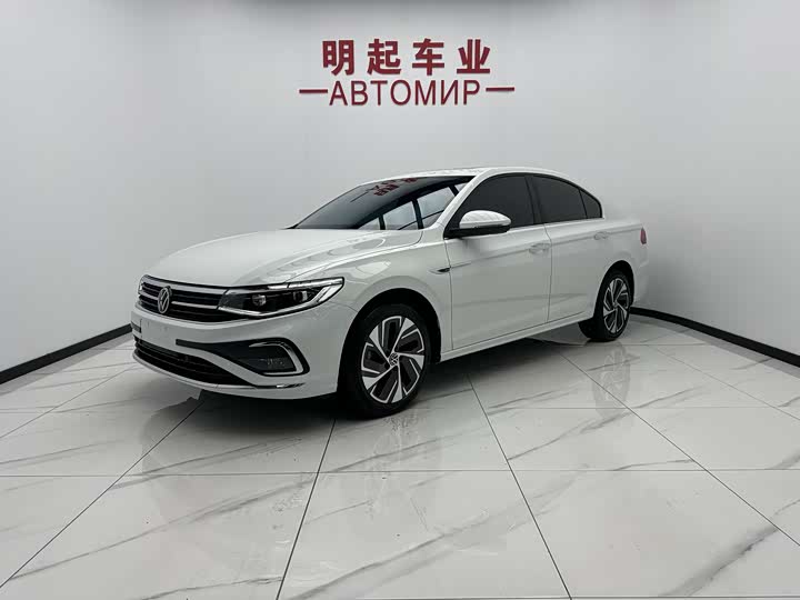 Bora 2023 280TSI DSG Premium Edition