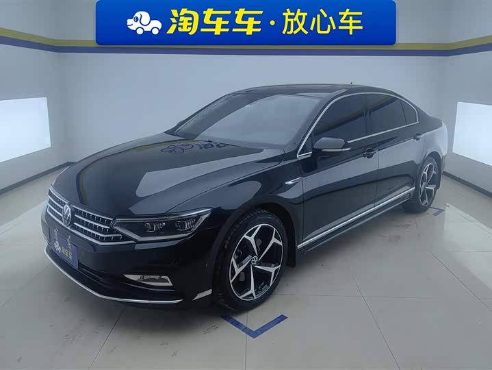Magotan 2023 2 Million Edition 330TSI DSG Luxury