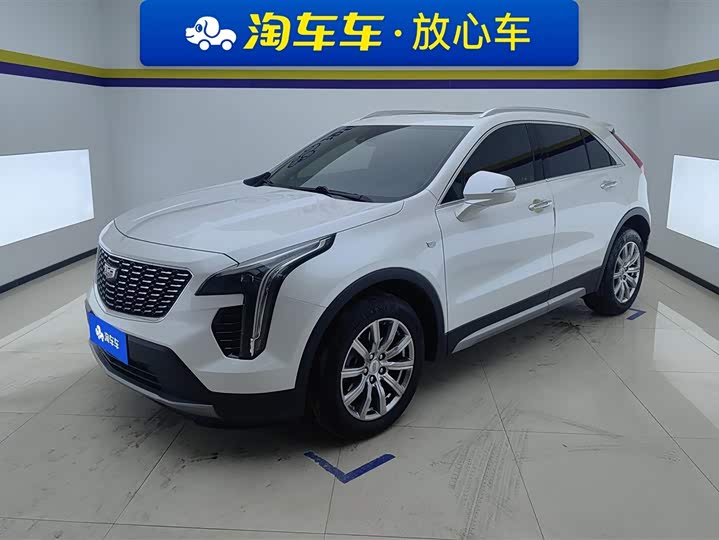 2022 Cadillac XT4 2022 28T FWD Luxury
