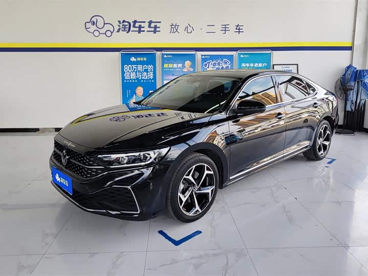 2023 Passat 2023 facelift 330TSI Starry Sky Deluxe Edition