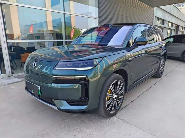 2025 Denza N9 2025 flagship model