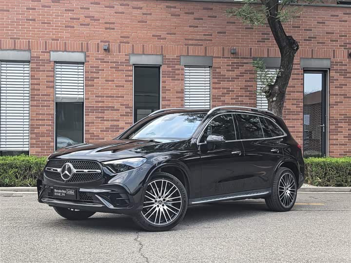 2023 Mercedes-Benz GLC 2023 GLC 300 L 4MATIC luxury model 5 seats