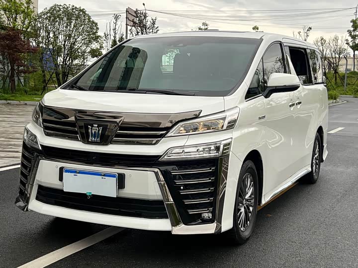 2023 Wilfa 2023 Crown Dual Engine 2.5L HV Premium Edition