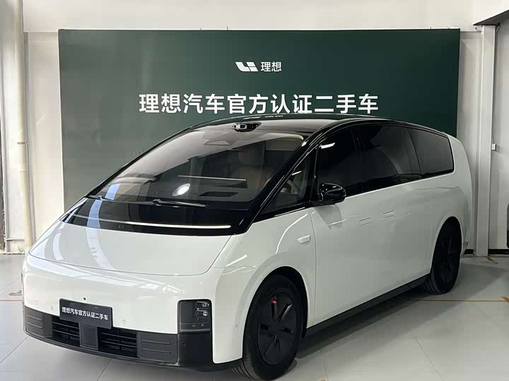 2025 Ideal MEGA 2025 Home Family Special Edition