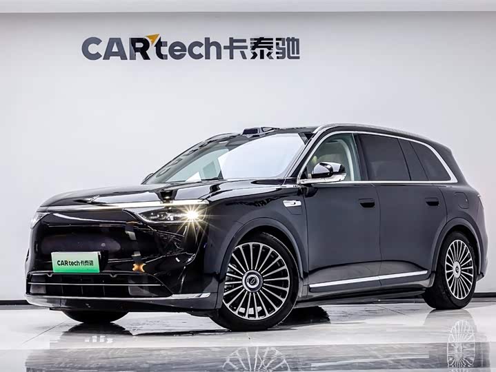 2025 Wenjie M8 2025 extended range Ultra version 53.4kWh 6-seater version (192-line lidar)