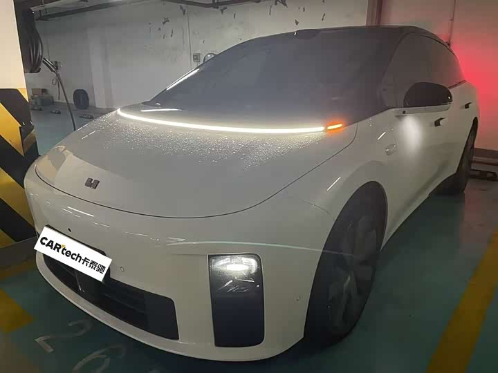 2026 Ideal i6 2025 four-wheel drive standard version