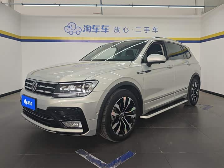 Tiguan L 2021 330TSI Automatic FWD R-Line Premium Edition