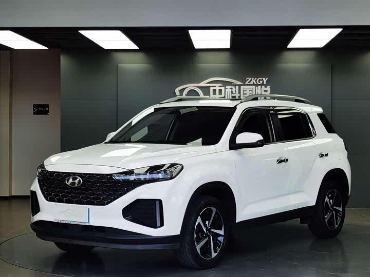 Beijing Hyundai ix35 2021 2.0L automatic two-wheel drive GLS leading version