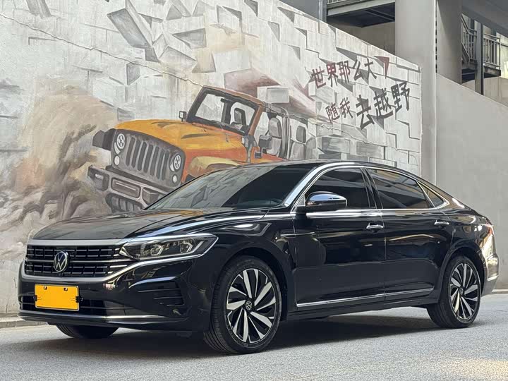 Passat 2023 330TSI Luxury Edition