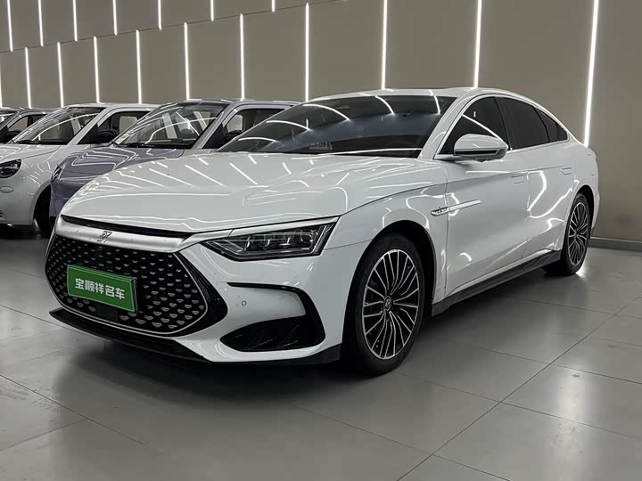 Han 2022 DM-i 121KM exclusive model