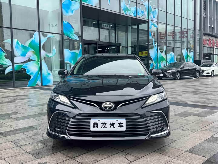 Camry 2021 2.5G Deluxe Edition