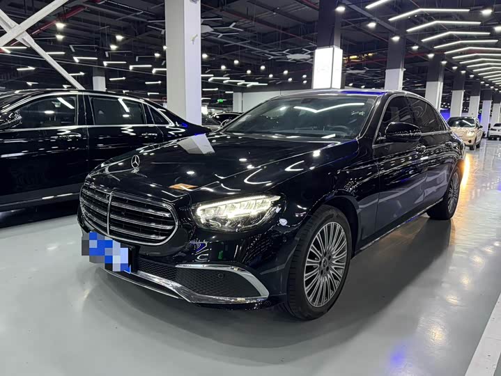 Mercedes-Benz E-Class 2023 E 300 L Fashion