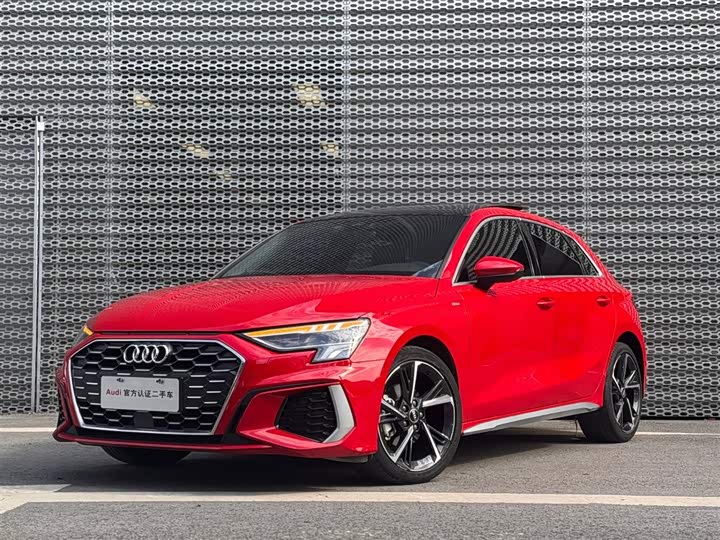 Audi A3 2023 Sportback 35 TFSI stylish and sporty