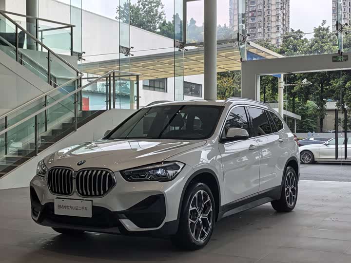BMW X1 2022 sDrive25Li Leading Model