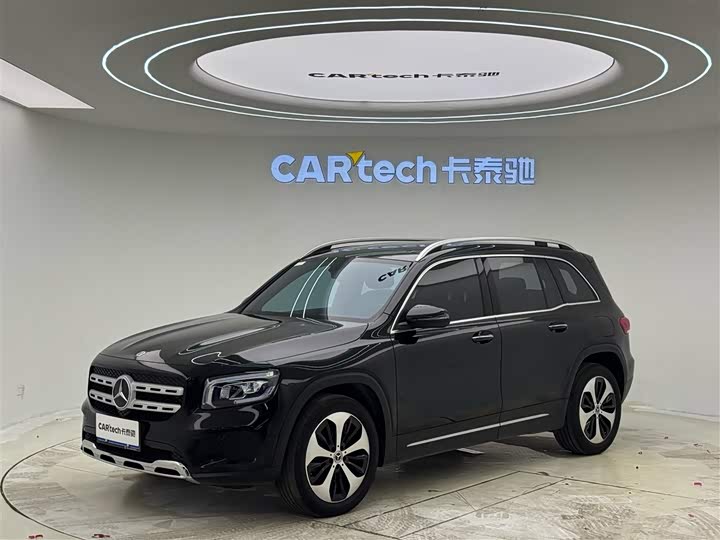 Mercedes-Benz GLB 2023 GLB 220 Fashion Model