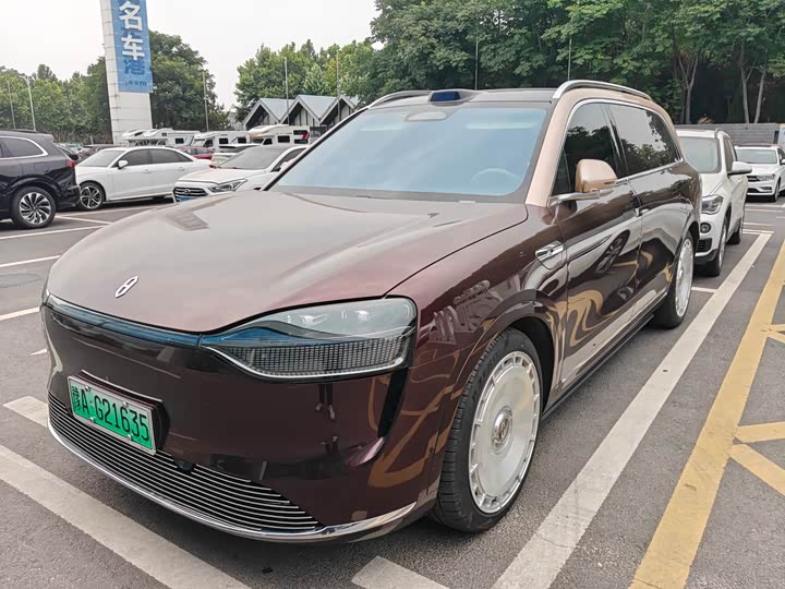 2025 Wenjie M9 2024 extended range Ultra version 52kWh 6-seater version
