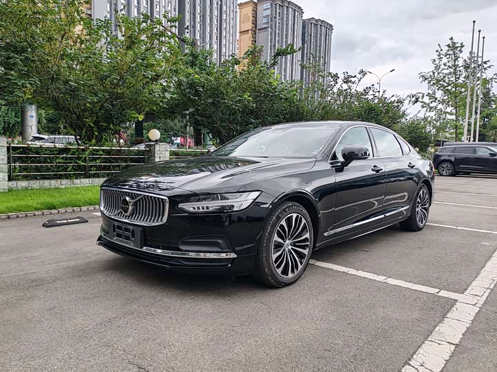 Volvo S90 2024 B5 Zhiyi Deluxe Edition