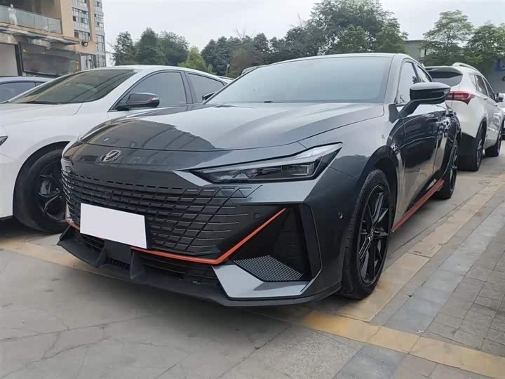 2022 Changan UNI-V 2022 1.5T Excellent Type
