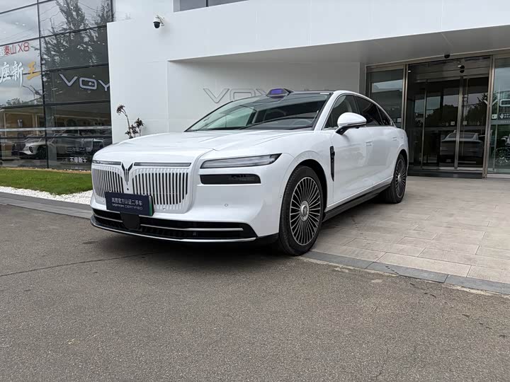 2025 Lantu Chasing Light L 2026 Four-wheel Drive Ultra