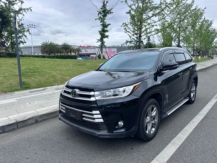 2022 Highlander 2021 2.0T four-wheel drive luxury version 7 seats