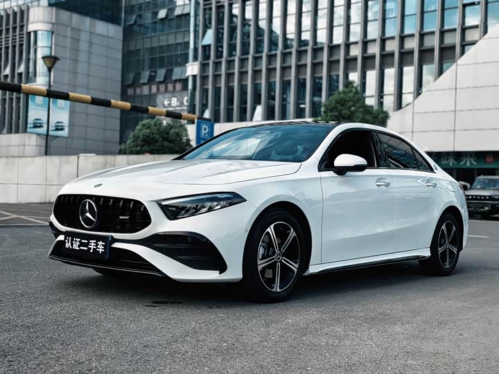 2025 Mercedes-Benz A-Class 2025 facelift A 200 L fashionable model