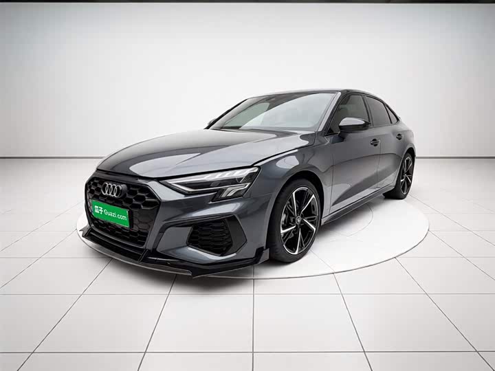 2022 Audi A3 2021 Sportback 35 TFSI stylish and sporty