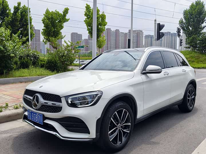 Mercedes-Benz GLC 2022 GLC 260 L 4MATIC luxury model