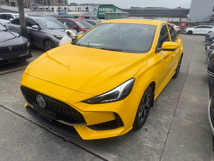 2021 MG5 2021 180DVVT CVT Youth Fashion Edition