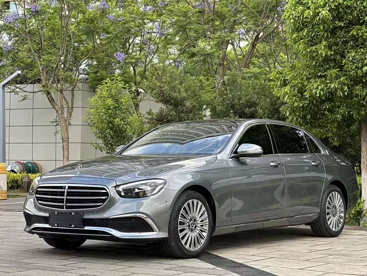 Mercedes-Benz E-Class 2021 E 300 L Fashion Model