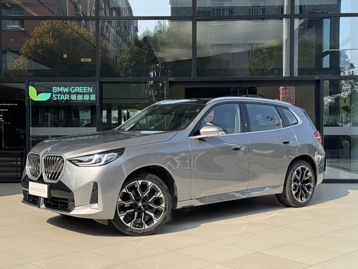2025 BMW X3 2025 xDrive30L Leading Type M Sports Package