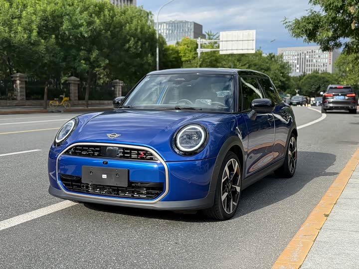 MINI 2025 2.0T COOPER S Artist Five-Door Edition