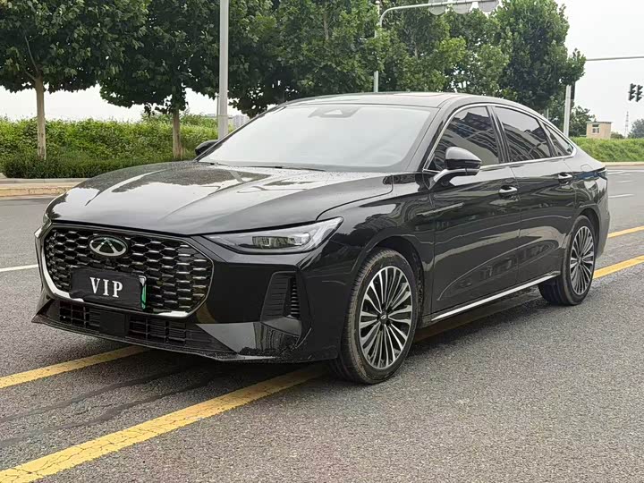 Fengyun A8L 2025 1.5TGDI 145km luxury model