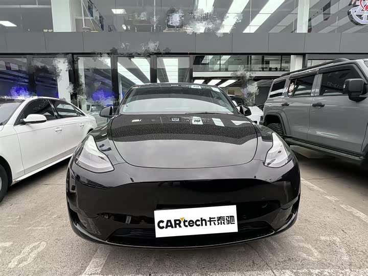Model Y 2022 rear-wheel drive version